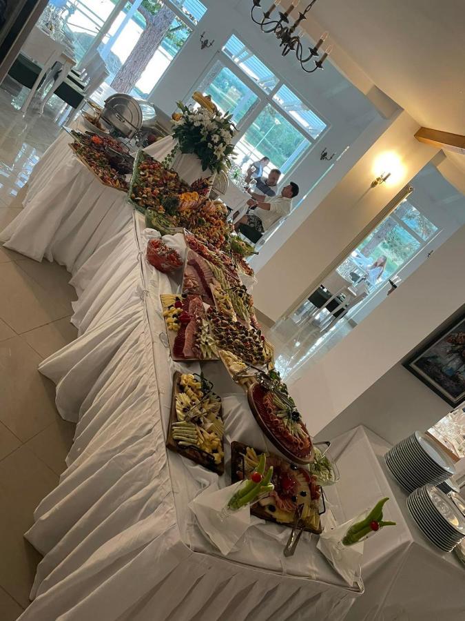 Garni Hotel Oblacinsko Jezero Oblacina Luaran gambar