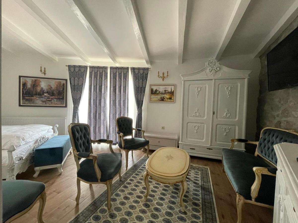 Garni Hotel Oblacinsko Jezero Oblacina Luaran gambar