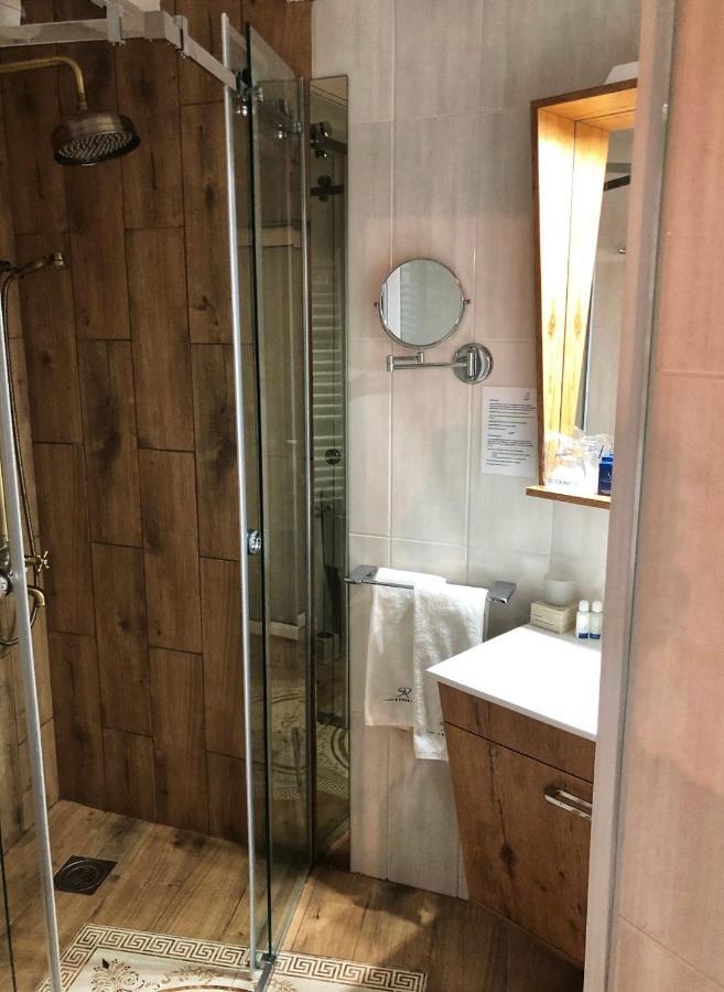 Garni Hotel Oblacinsko Jezero Oblacina Luaran gambar
