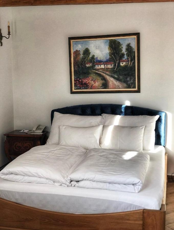 Garni Hotel Oblacinsko Jezero Oblacina Luaran gambar