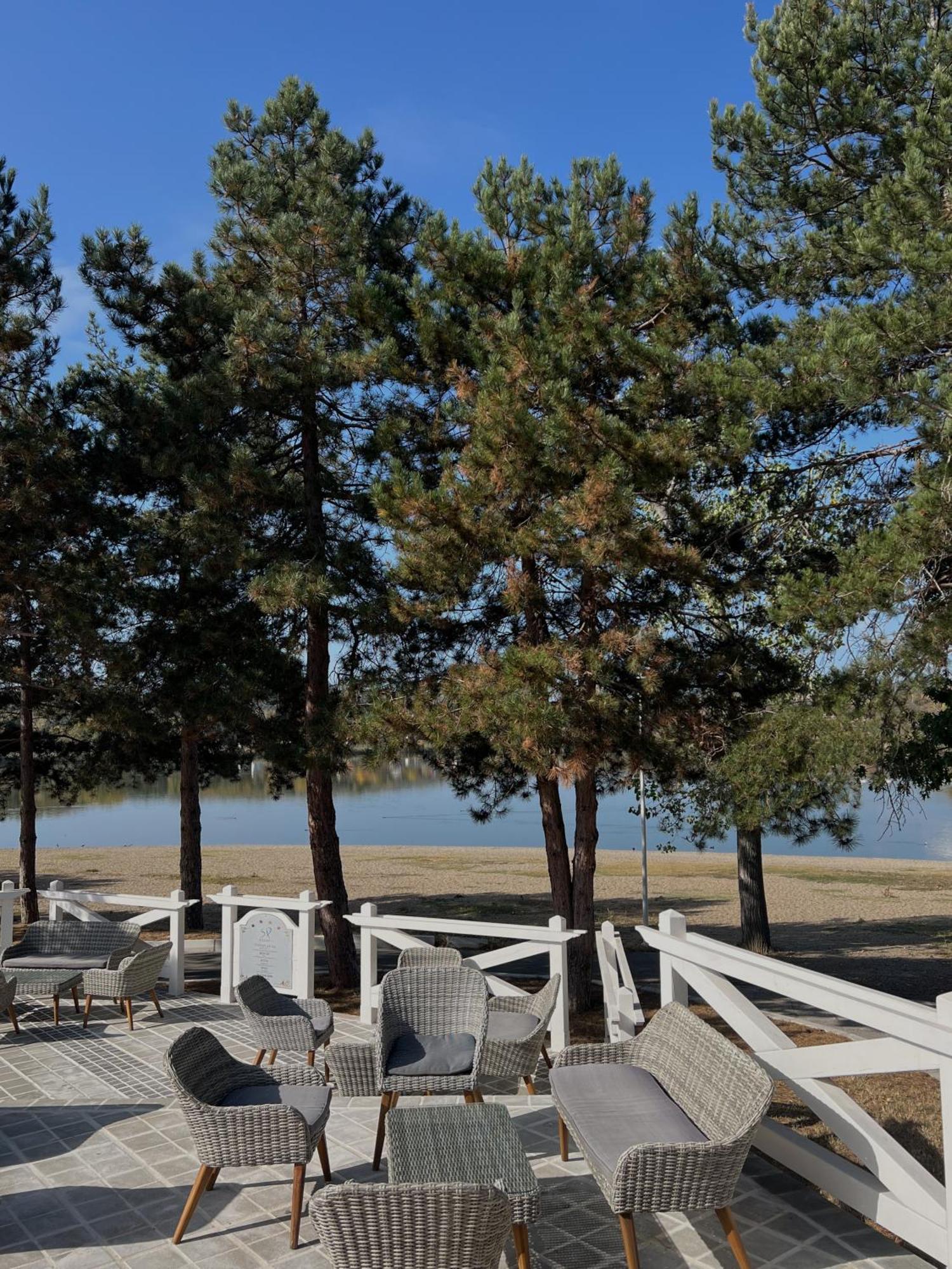 Garni Hotel Oblacinsko Jezero Oblacina Luaran gambar