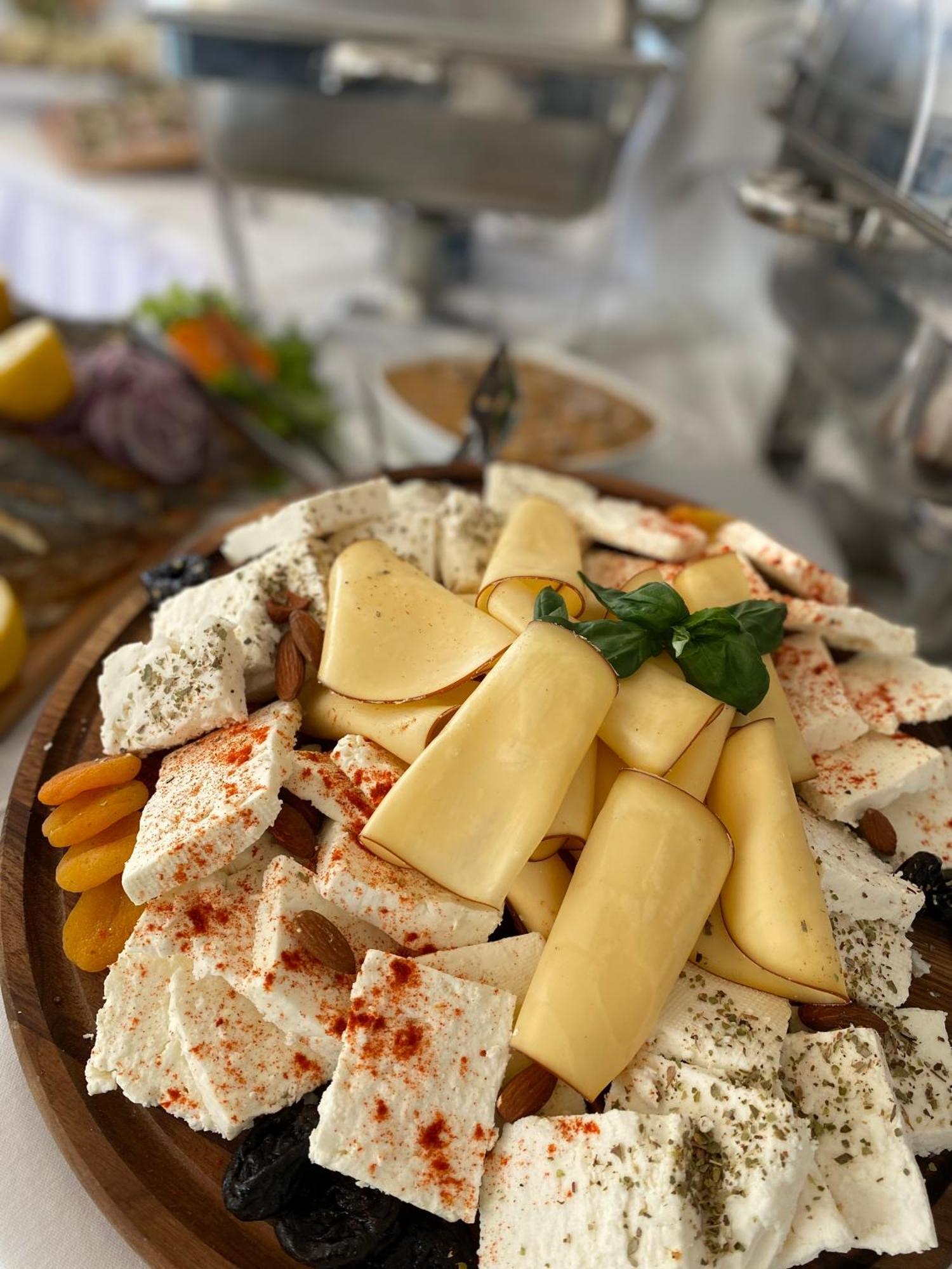 Garni Hotel Oblacinsko Jezero Oblacina Luaran gambar